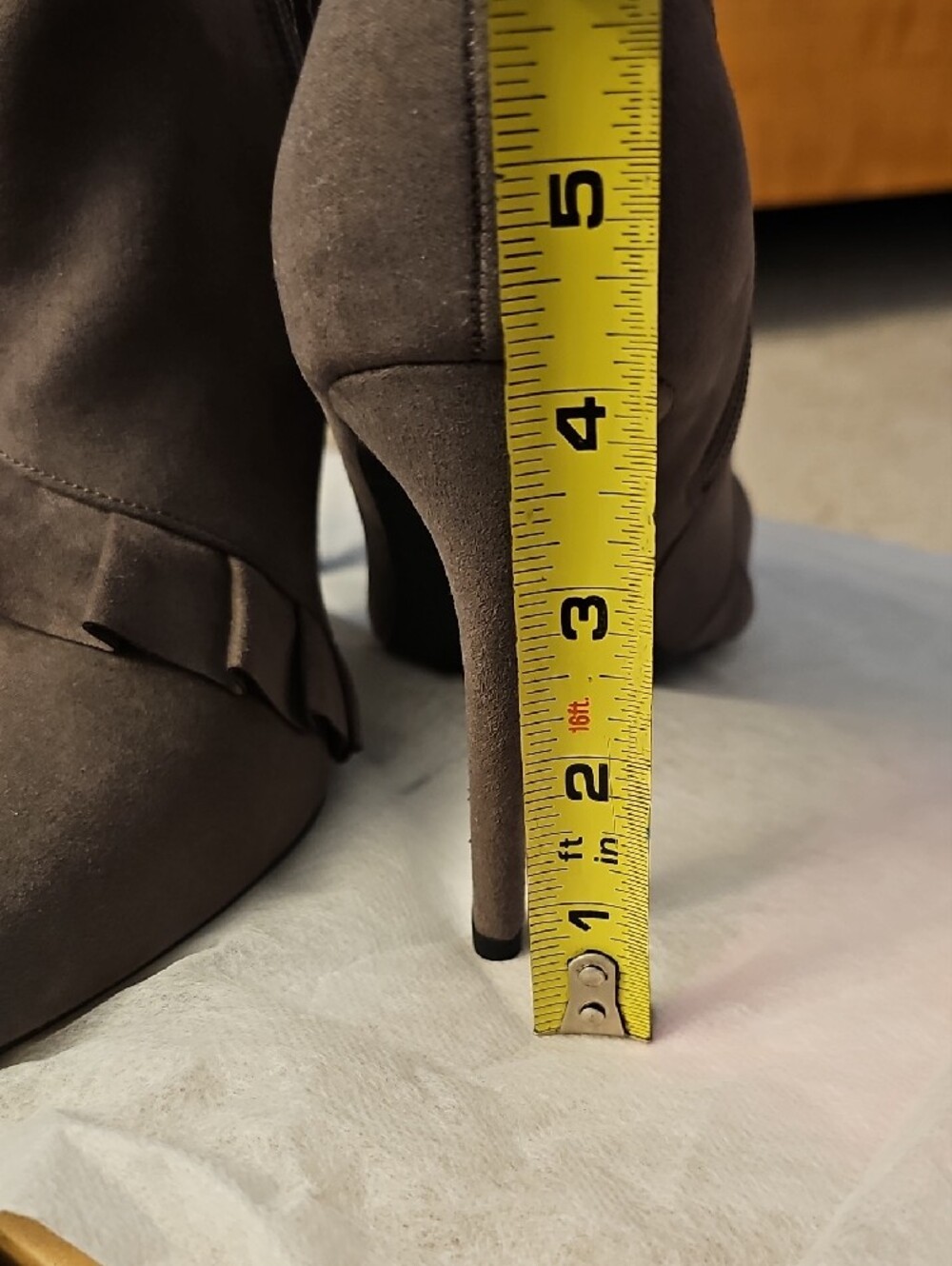 Journee Collection Gray Suede Pointed-Toe Ruffle Ankle Booties - Picture 3 of 10